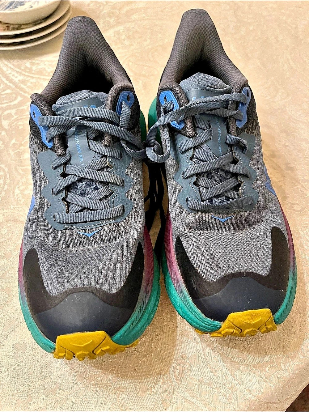 HOKA Speedgoat 5 GTX Trail Running Shoes US Size 5.5 EUC